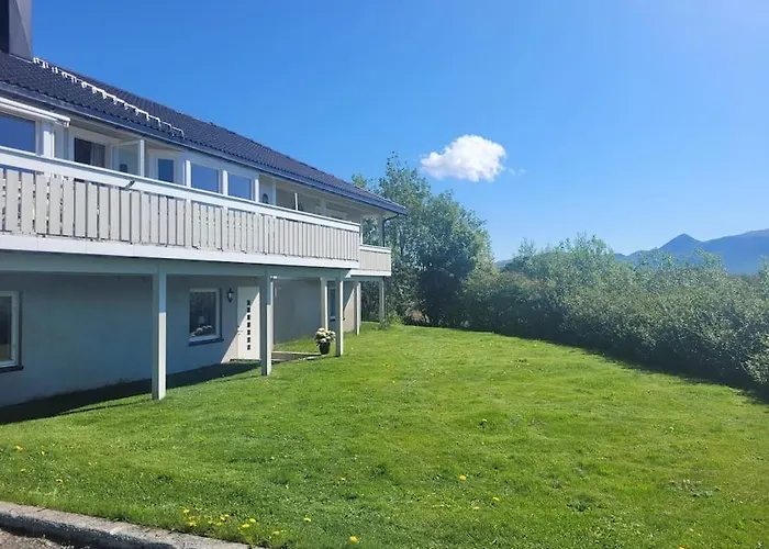 Romslig Midt I Lofoten *
