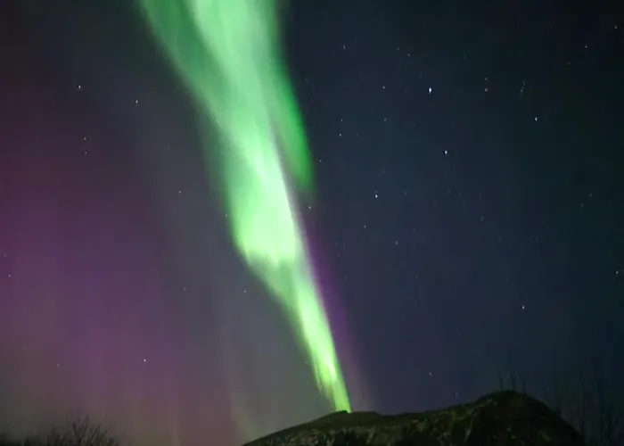 Romslig Midt I Lofoten アパート
