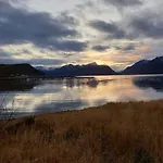 Romslig Midt I Lofoten Διαμέρισμα Leknes